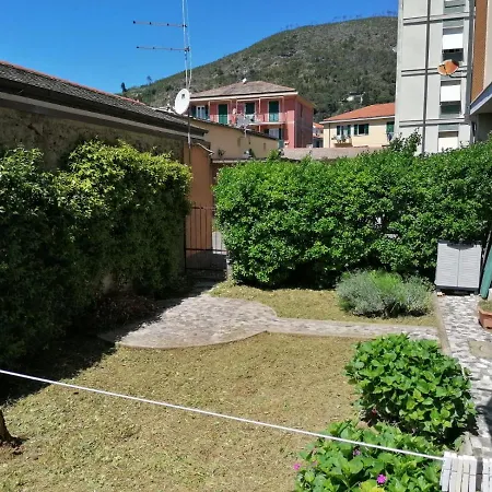 Appartamento Con Giardino Levanto לבנטו